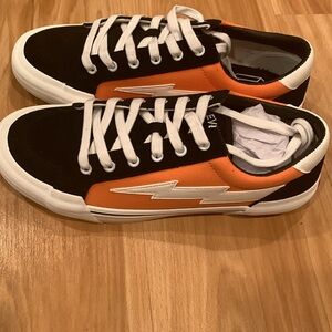 Never Worn Men Revenge X Storm size 10